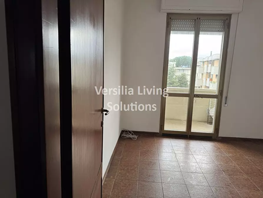 Immagine 7 di Appartamento in vendita  in Via Udine 45 a Viareggio