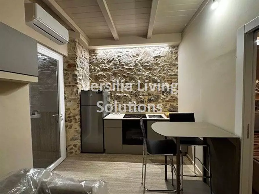 Immagine 2 di Appartamento in vendita  a Viareggio