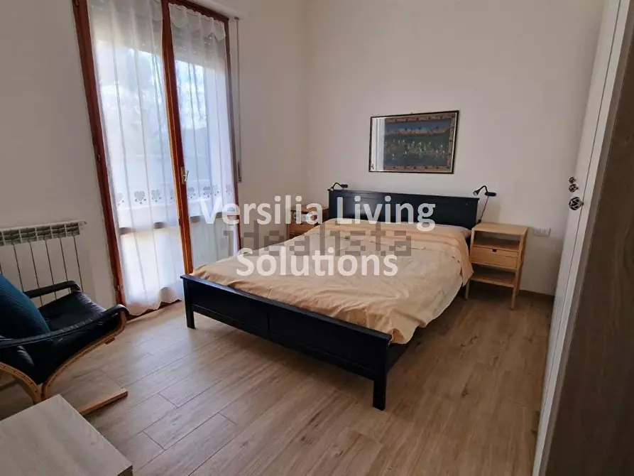 Immagine 7 di Appartamento in vendita  a Viareggio
