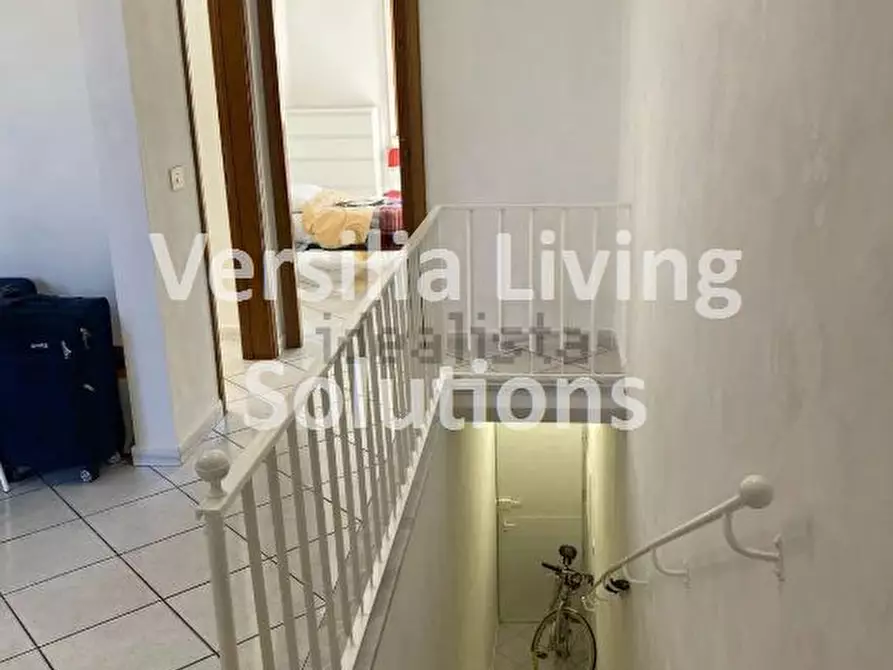Immagine 3 di Appartamento in vendita  a Viareggio