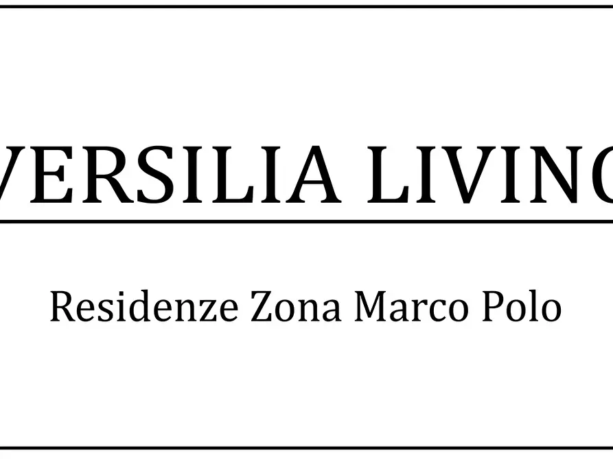 Immagine 1 di Appartamento in vendita  a Viareggio