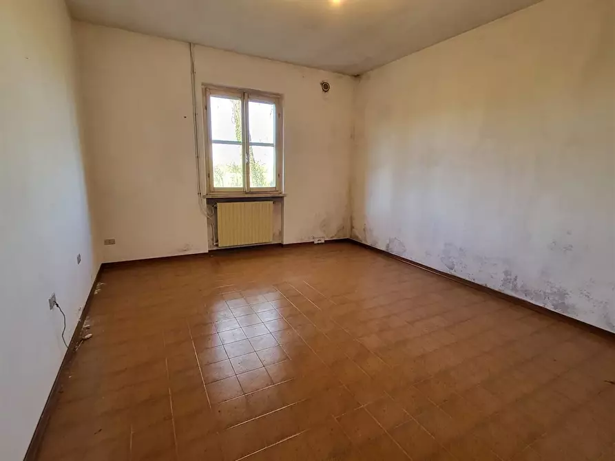 Immagine 9 di Rustico / casale in vendita  in strada statale goitese a Goito