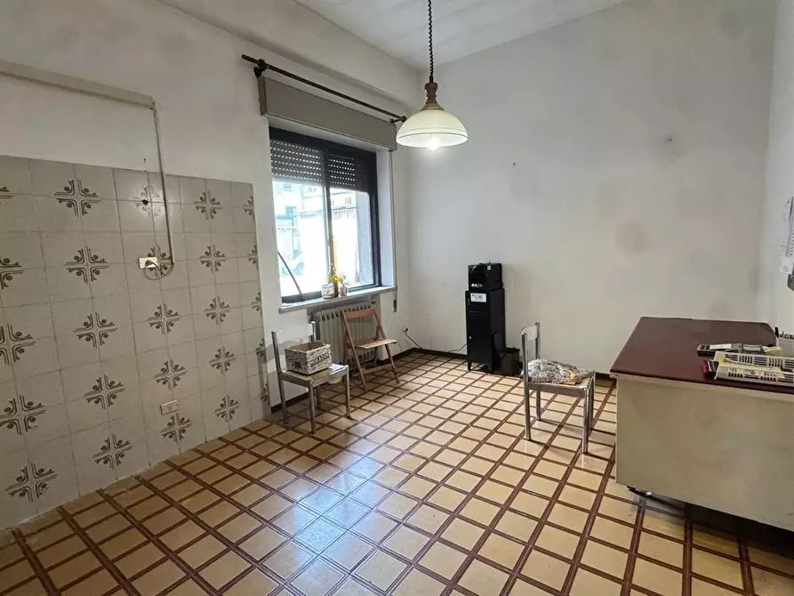 Immagine 1 di Negozio in vendita  a Bagnolo San Vito