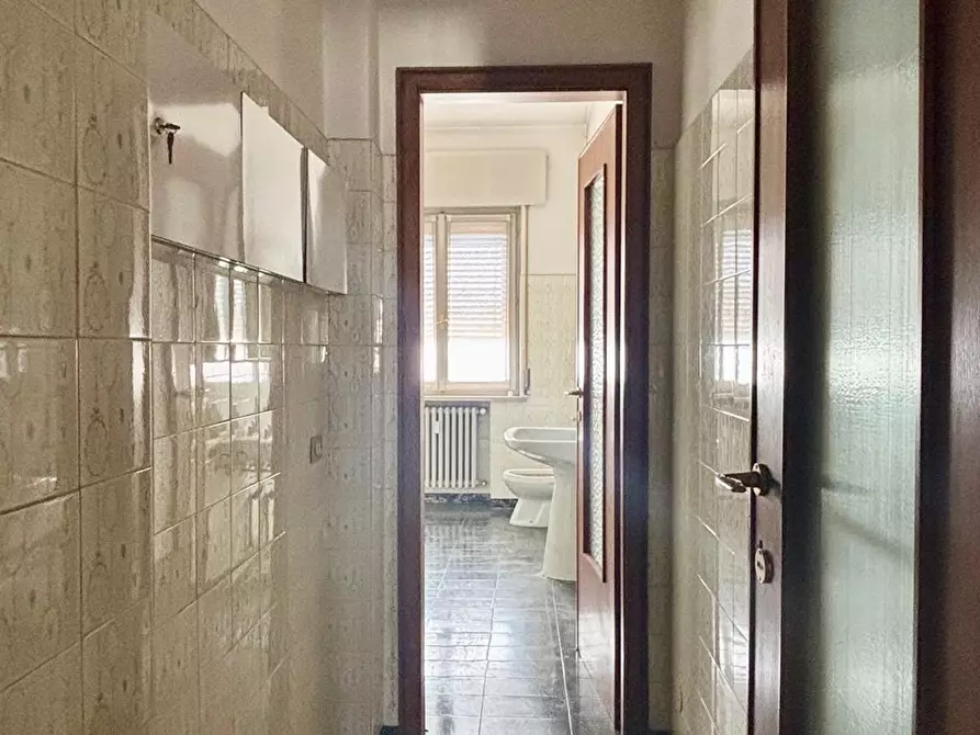 Immagine 3 di Appartamento in vendita  a Mantova