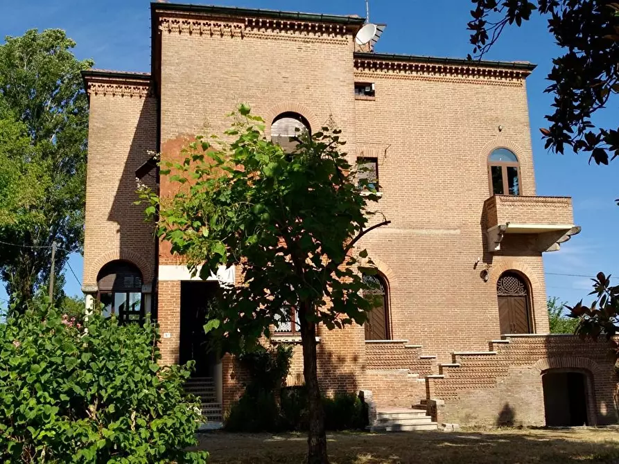 Immagine 6 di Villa in vendita  a Borgo Virgilio