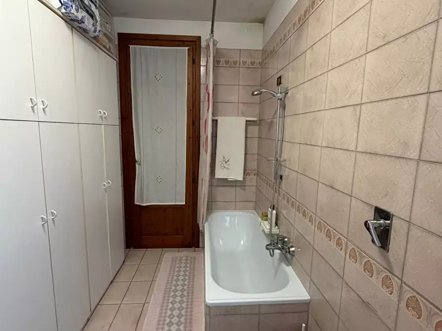 Immagine 3 di Casa indipendente in vendita  in via Cavour a Bagnolo San Vito
