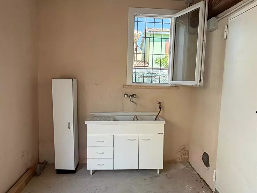 Immagine 6 di Casa indipendente in vendita  in via N. Sauro a Quistello