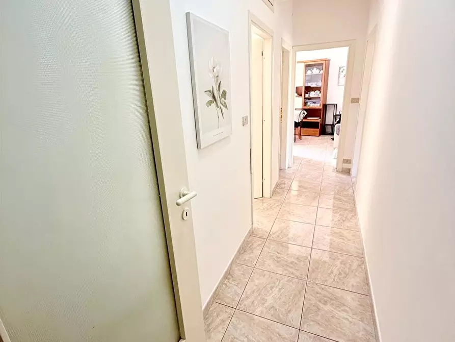 Immagine 9 di Appartamento in vendita  in Via Leonardo da Vinci a Alassio