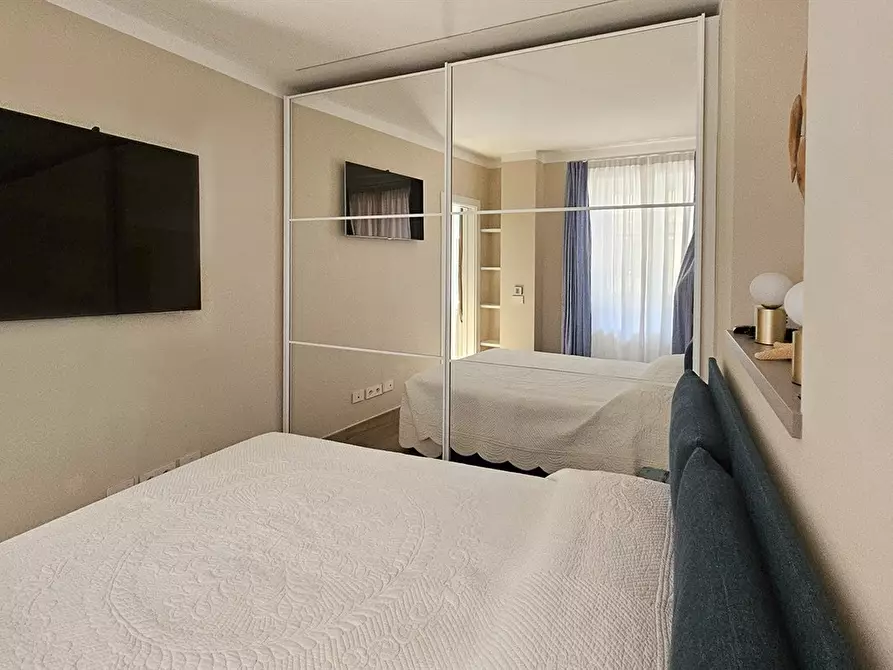 Immagine 2 di Appartamento in vendita  a Alassio