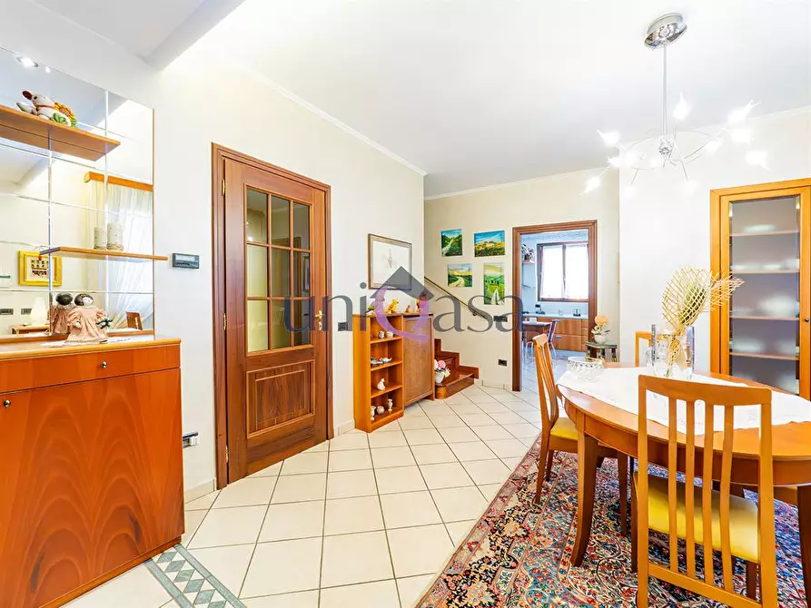 Immagine 4 di Villa in vendita  in Via Zara a Meda