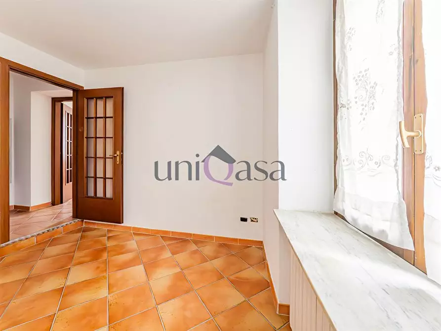 Immagine 2 di Appartamento in vendita  a Galbiate