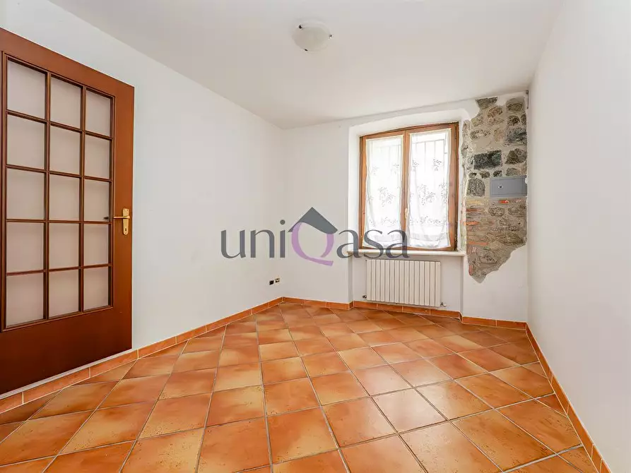 Immagine 1 di Appartamento in vendita  a Galbiate