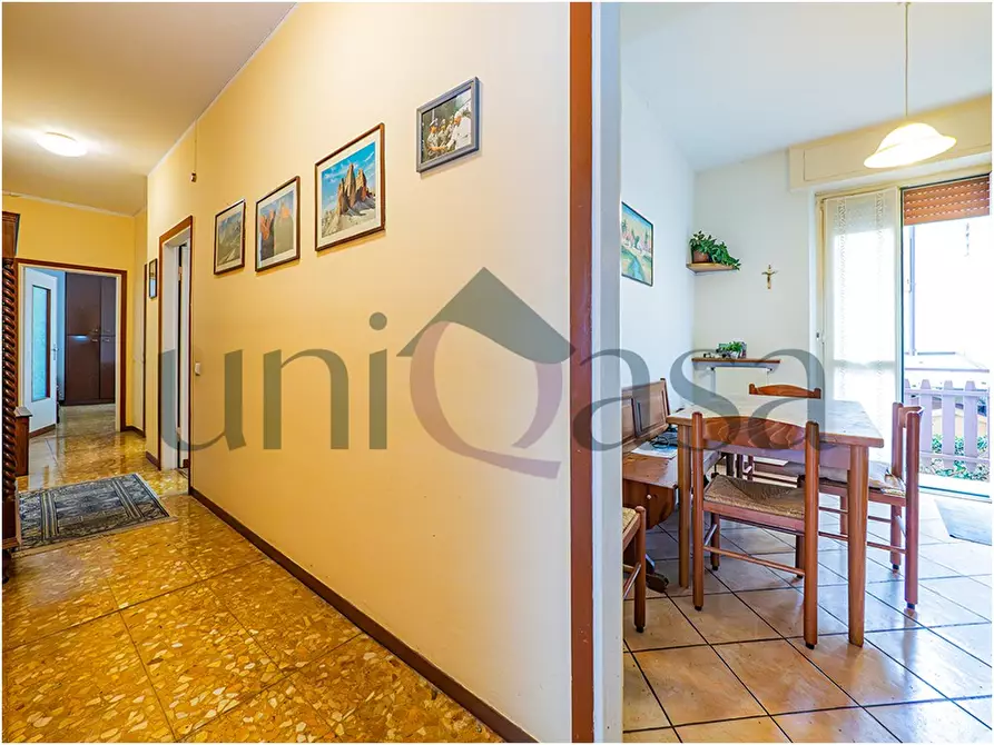 Immagine 7 di Appartamento in vendita  in Via Buonarroti 35 a Lecco