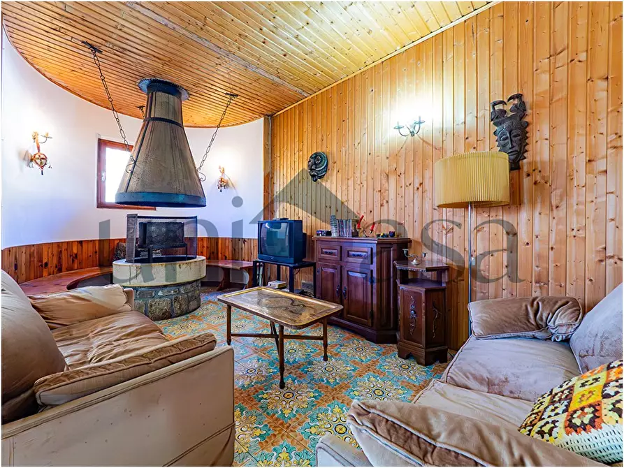 Immagine 7 di Villa in vendita  in Via Tenente Maffei 15 a Casargo