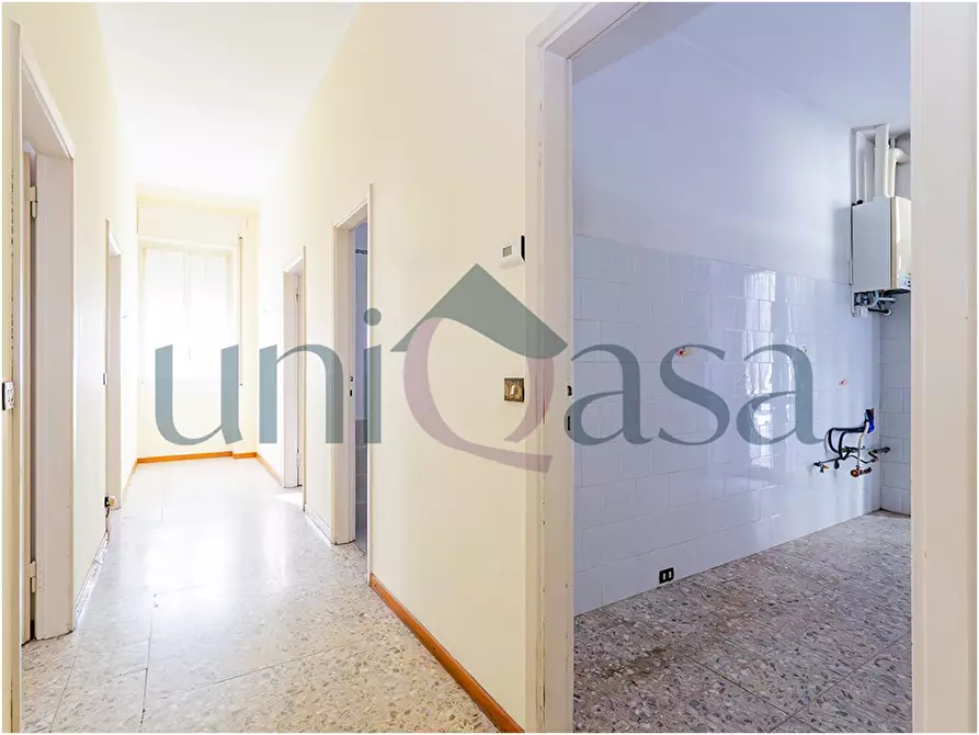 Immagine 3 di Appartamento in vendita  a Lecco