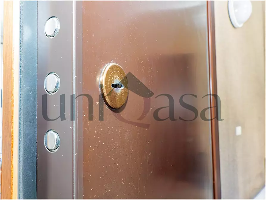 Immagine 8 di Appartamento in vendita  in Via Sabatelli a Valmadrera