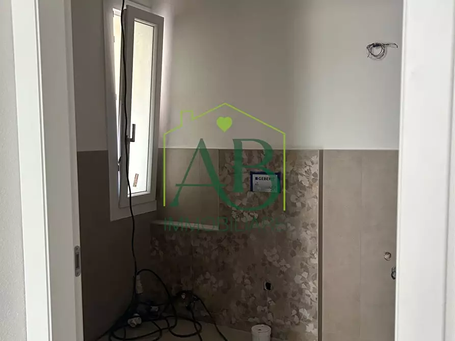 Immagine 7 di Appartamento in vendita  a Ravenna