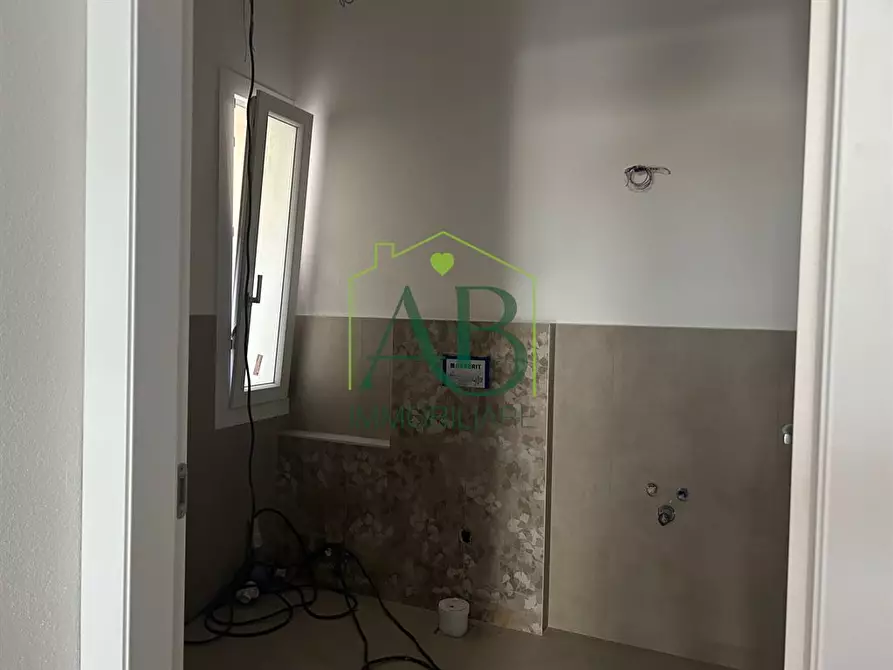 Immagine 8 di Appartamento in vendita  a Ravenna