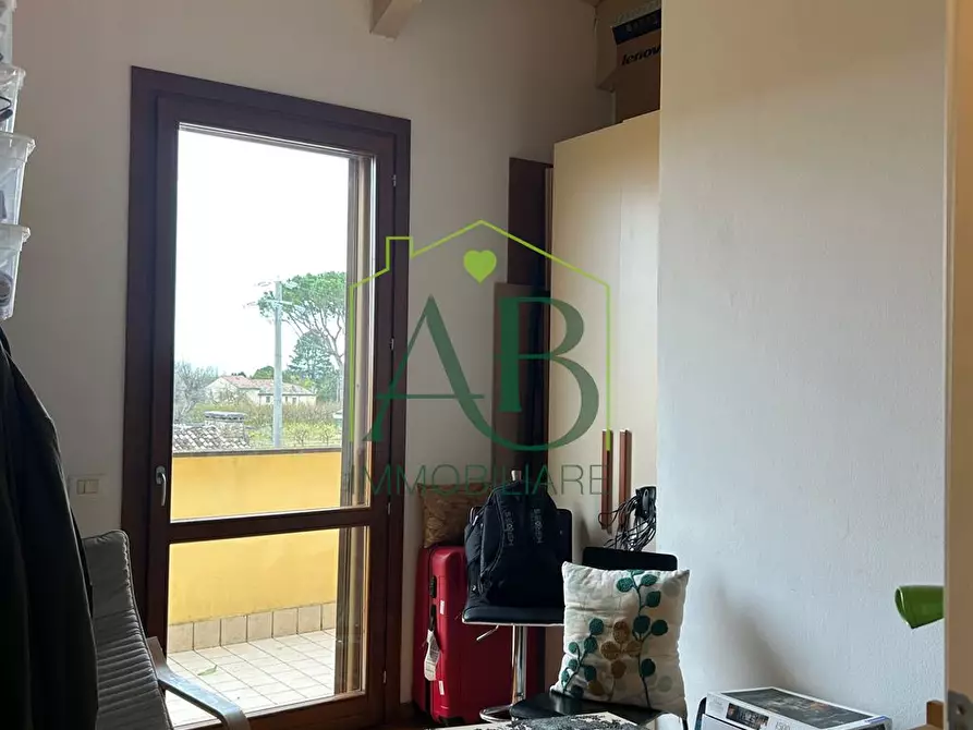 Immagine 2 di Appartamento in vendita  a Ravenna