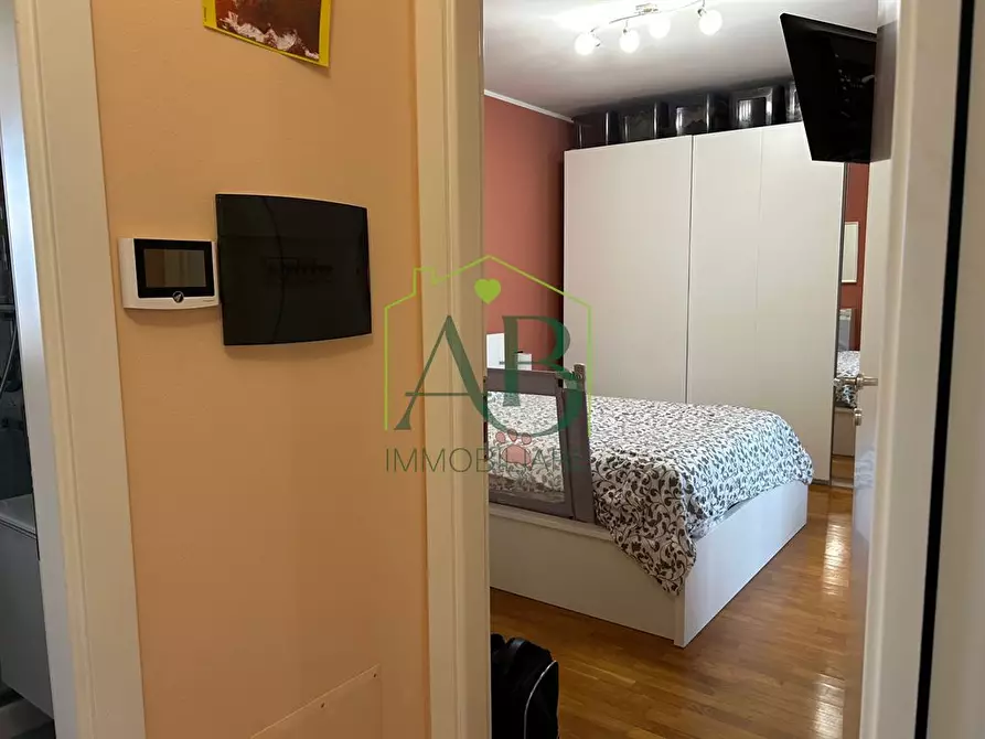 Immagine 1 di Appartamento in vendita  a Ravenna