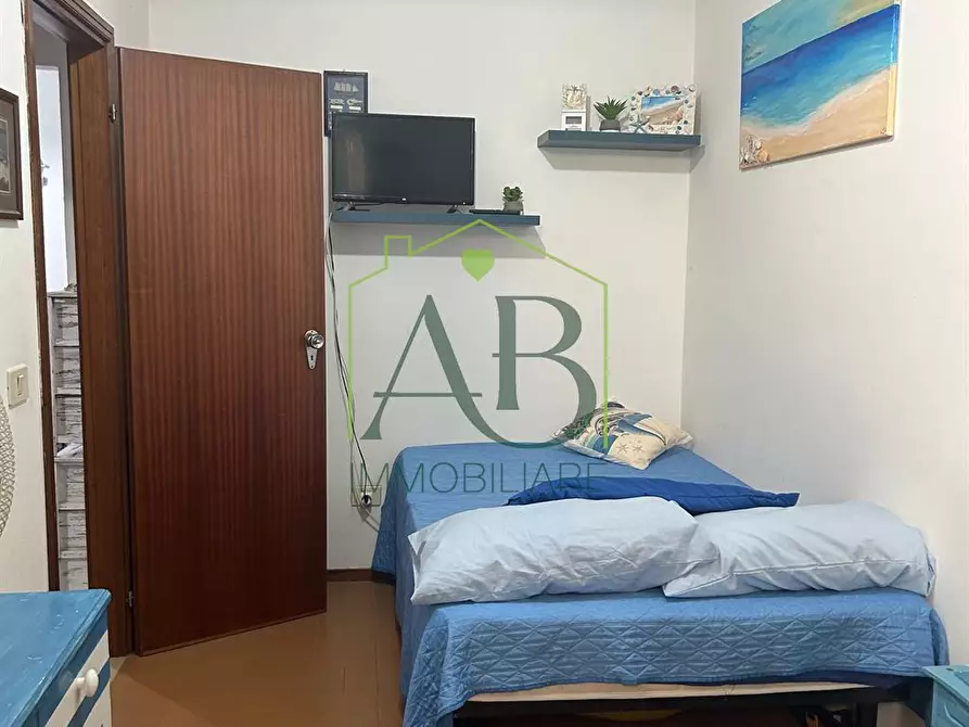 Immagine 1 di Appartamento in vendita  a Ravenna
