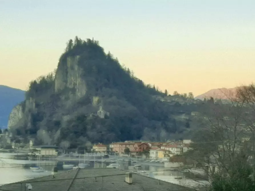 Immagine 6 di Casa indipendente in vendita  in Via Alla Fermata 19 a Castelveccana