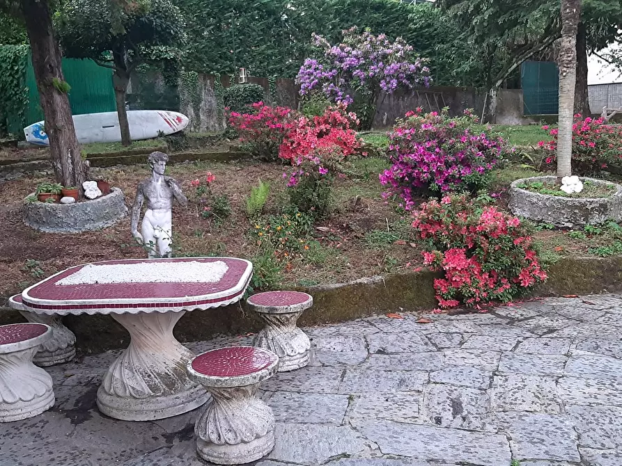 Immagine 5 di Casa indipendente in vendita  in Via Alla Fermata 19 a Castelveccana