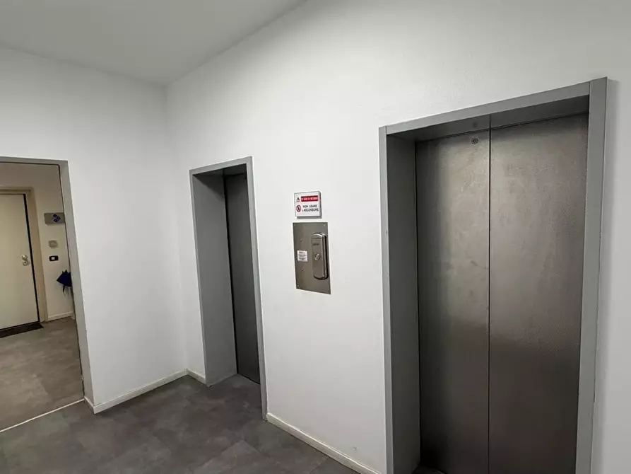 Immagine 1 di Ufficio in affitto  in VIA FULVIO TESTI 117 a Cinisello Balsamo