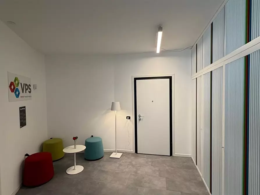 Immagine 3 di Ufficio in affitto  in VIA FULVIO TESTI 117 a Cinisello Balsamo