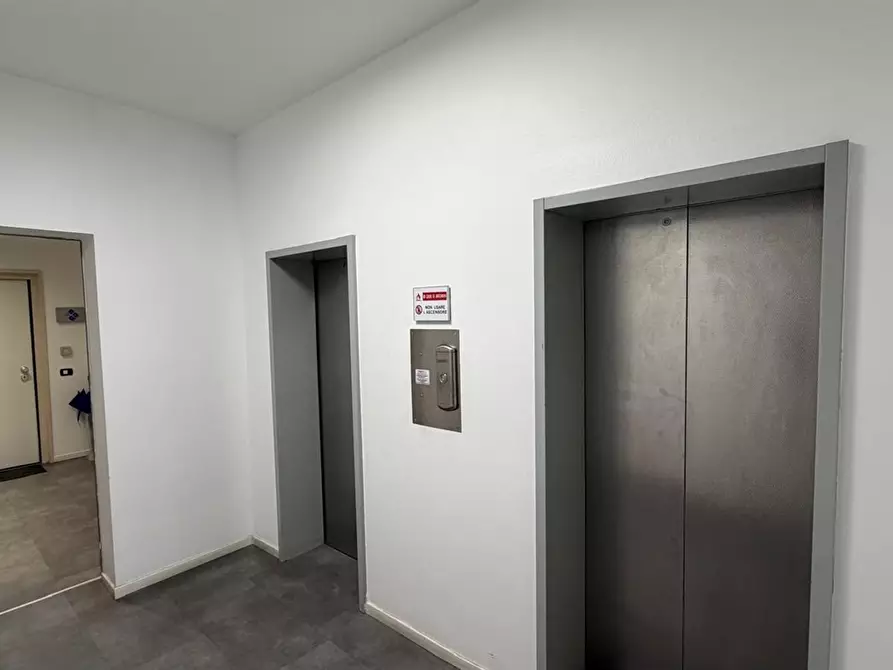 Immagine 7 di Ufficio in affitto  in VIA FULVIO TESTI 117 a Cinisello Balsamo