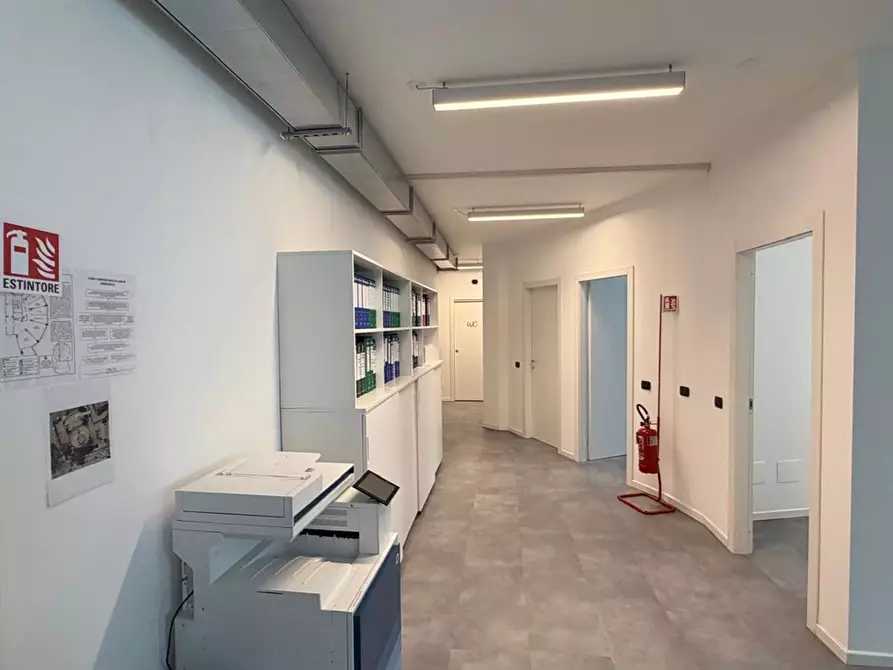 Immagine 2 di Ufficio in affitto  in VIA FULVIO TESTI 117 a Cinisello Balsamo