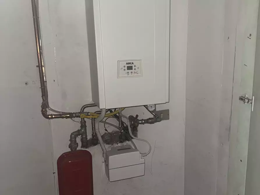 Immagine 7 di Appartamento in vendita  in VIA ALBERTO DA GIUSSANO 15 a Busto Arsizio