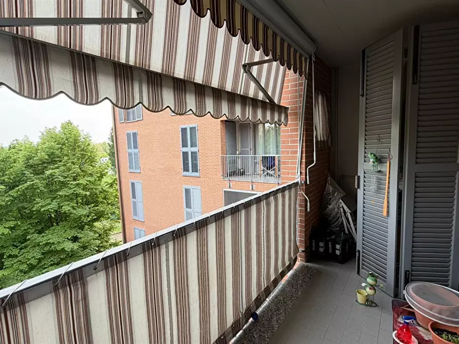 Immagine 1 di Appartamento in vendita  in via budrio 29 a Milano