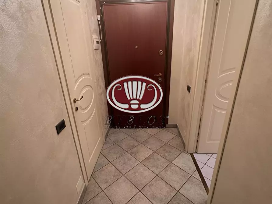Immagine 1 di Appartamento in vendita  in Viale Aguggiari 77 a Varese