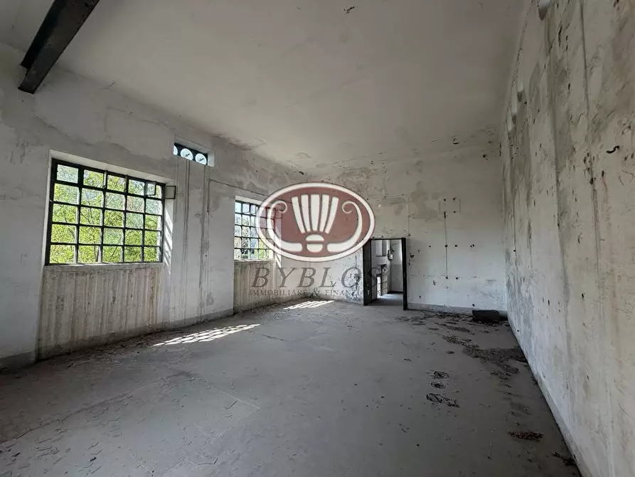 Immagine 7 di Casa indipendente in vendita  a Azzate