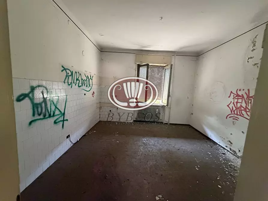 Immagine 1 di Casa indipendente in vendita  a Azzate