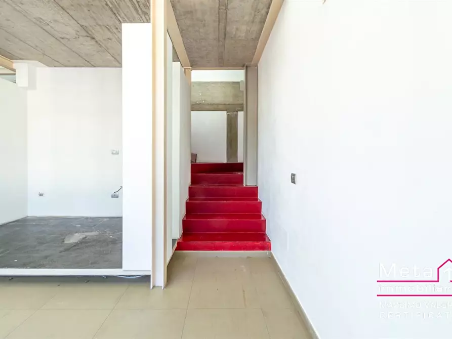 Immagine 1 di Loft/Open space in vendita  in via Mecenate 76 a Milano