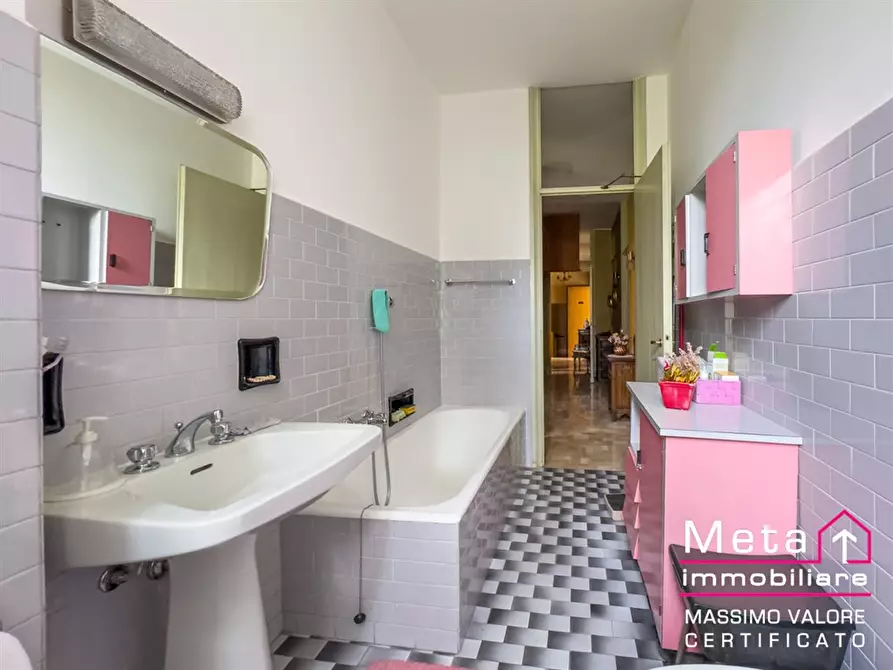 Immagine 8 di Appartamento in vendita  in via kennedy 16 a San Donato Milanese