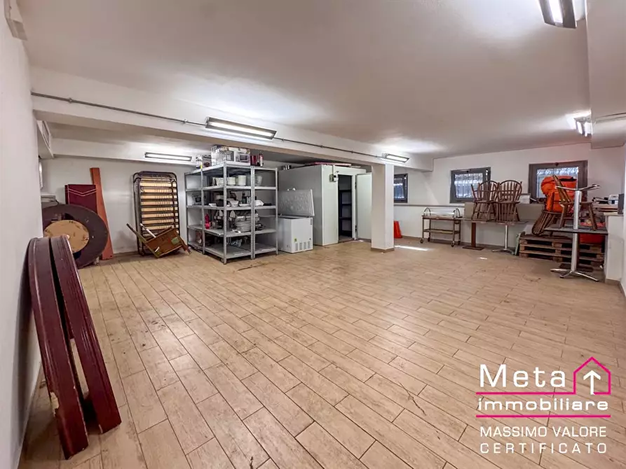 Immagine 7 di Negozio in vendita  in Via Alfonsine 18 a San Donato Milanese