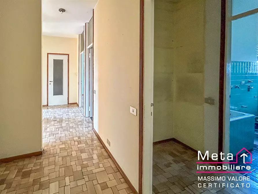 Immagine 7 di Appartamento in vendita  in via kennedy 12 a San Donato Milanese