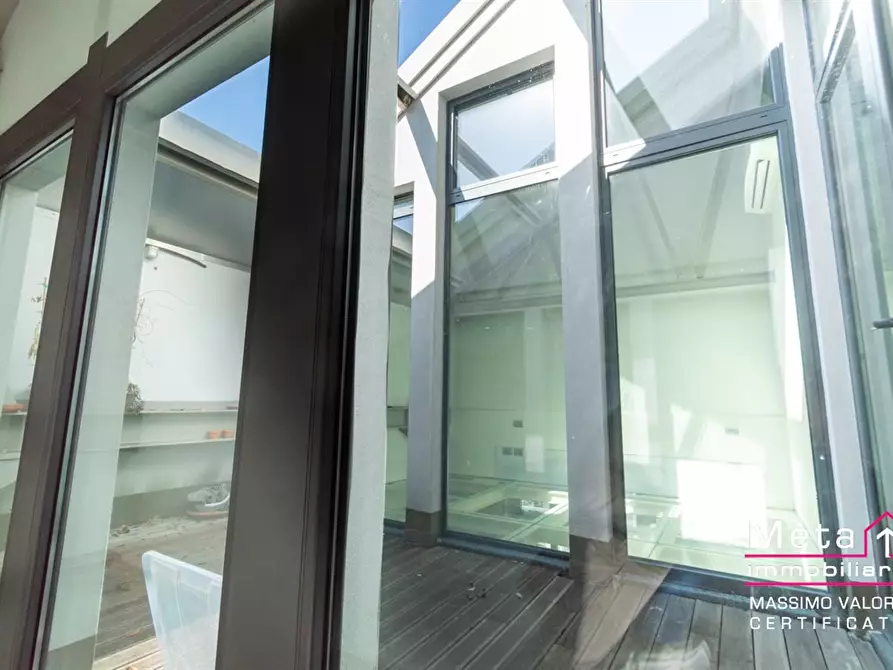 Immagine 3 di Laboratorio in vendita  in Via Mecenate 76 a Milano