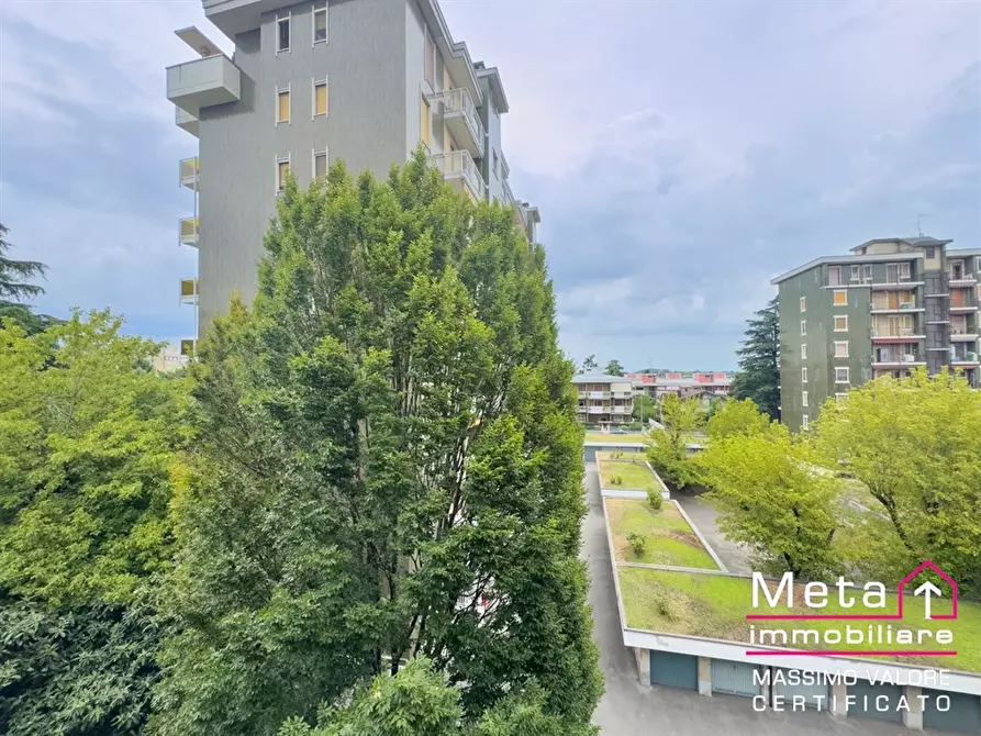 Immagine 8 di Appartamento in vendita  in via Mattei 46 a San Donato Milanese