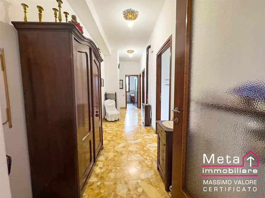 Immagine 9 di Appartamento in vendita  in via Mattei 46 a San Donato Milanese