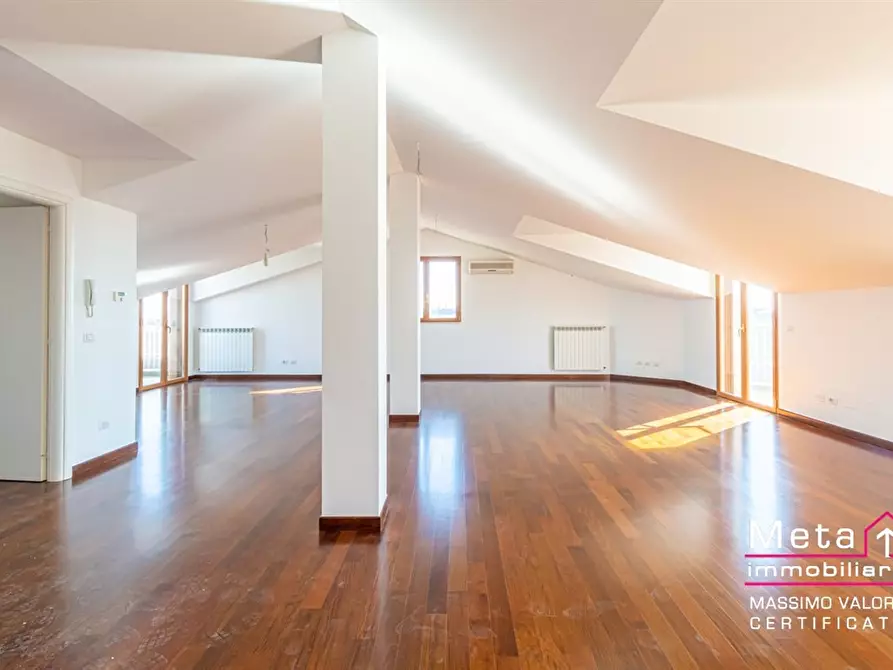 Immagine 9 di Attico in affitto  a San Donato Milanese