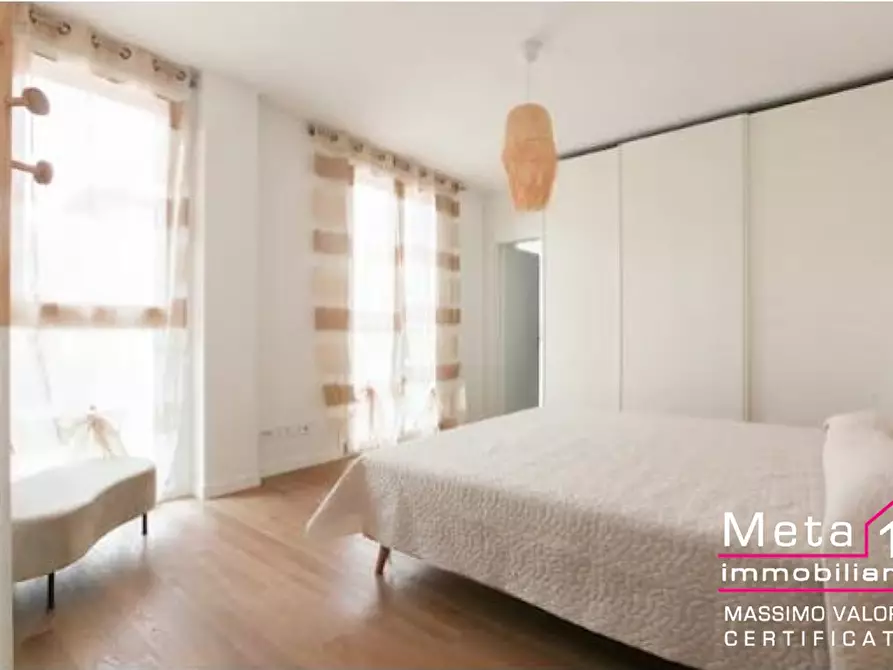 Immagine 8 di Appartamento in vendita  in Via Principe Eugenio 3 a Milano