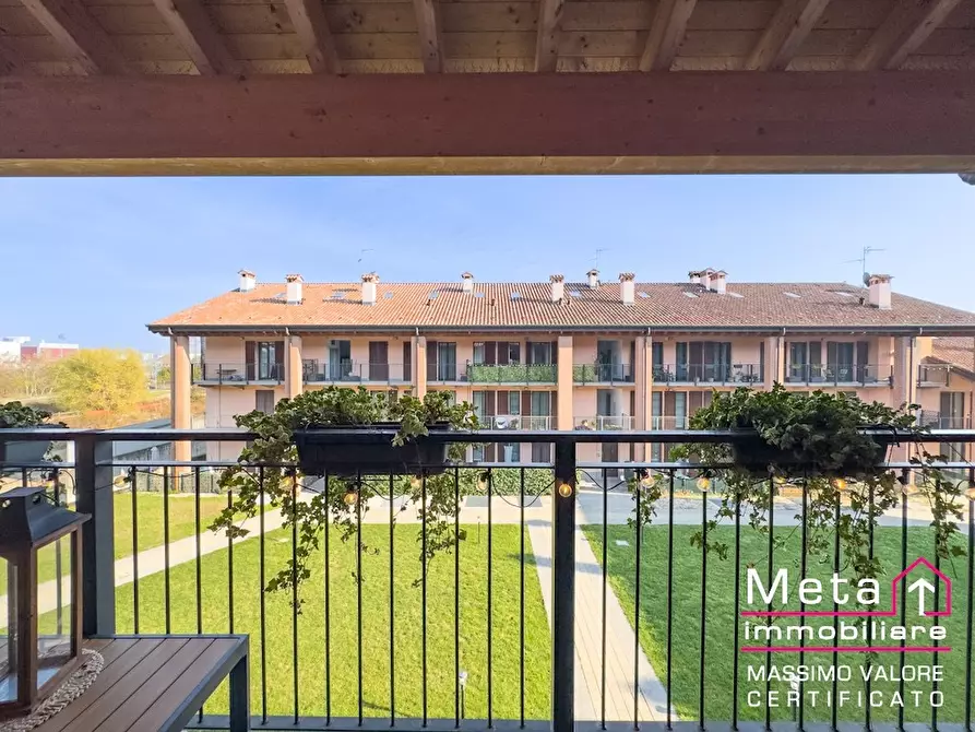 Immagine 2 di Appartamento in vendita  in via elena lucrezia cornaro piscopia 3 a San Donato Milanese