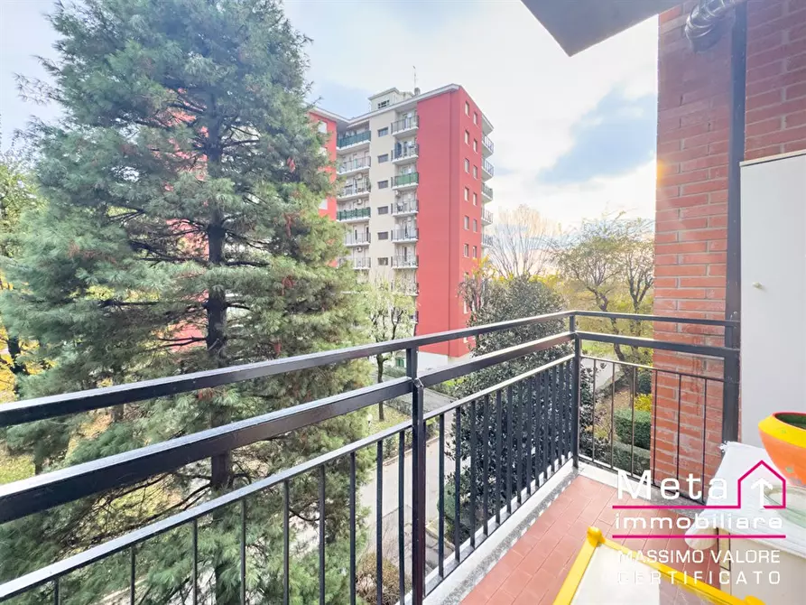 Immagine 2 di Appartamento in vendita  in via di Vittorio 26 a San Donato Milanese