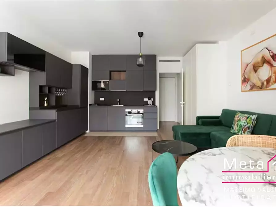 Immagine 3 di Appartamento in vendita  in Via Principe Eugenio 3 a Milano