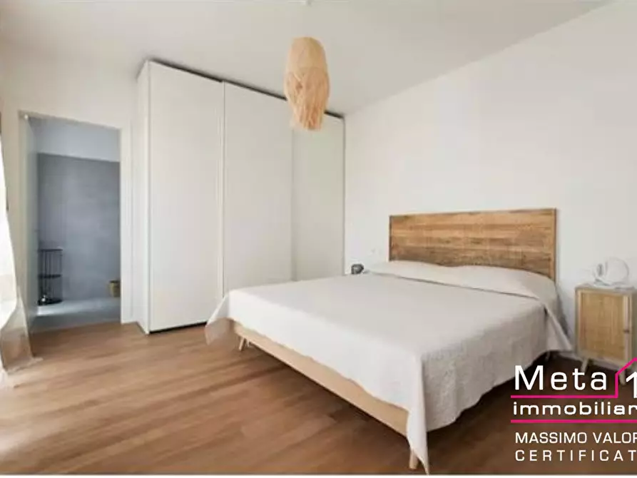 Immagine 9 di Appartamento in vendita  in Via Principe Eugenio 3 a Milano