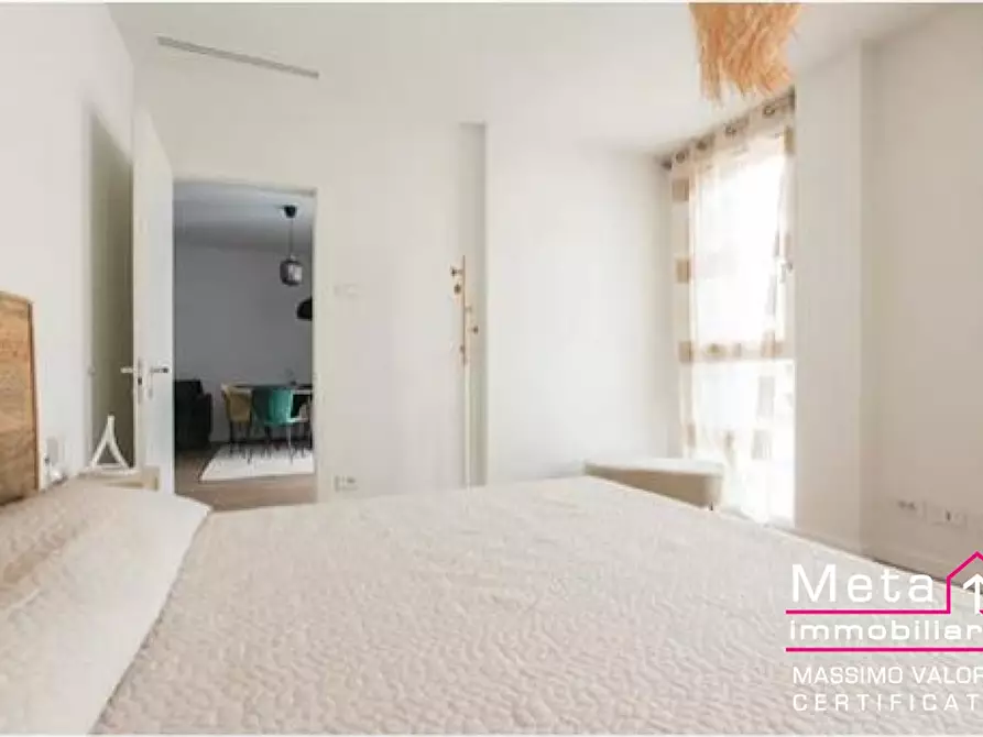 Immagine 4 di Appartamento in vendita  in Via Principe Eugenio 3 a Milano